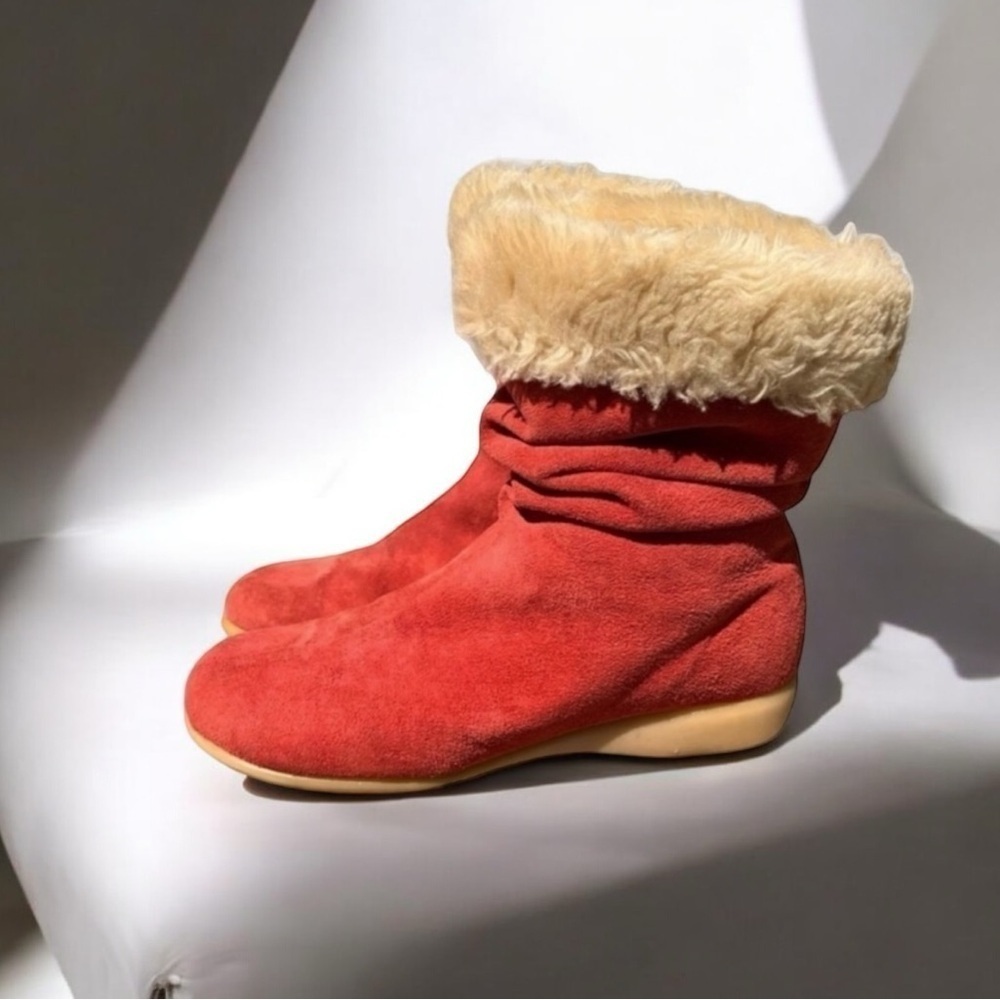 🌻Santana Canada Coral Suede Slouch Boots Size 6.5